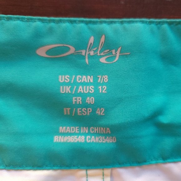 Oakley Swimsuit and Boardshorts - Picture 4 of 5